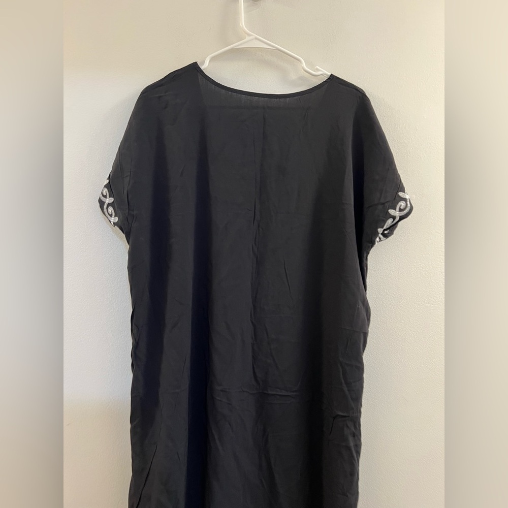 Floral Embroidered V-Neck Swimsuit Cover-Up Kaftan Dress - Picture 14 of 16